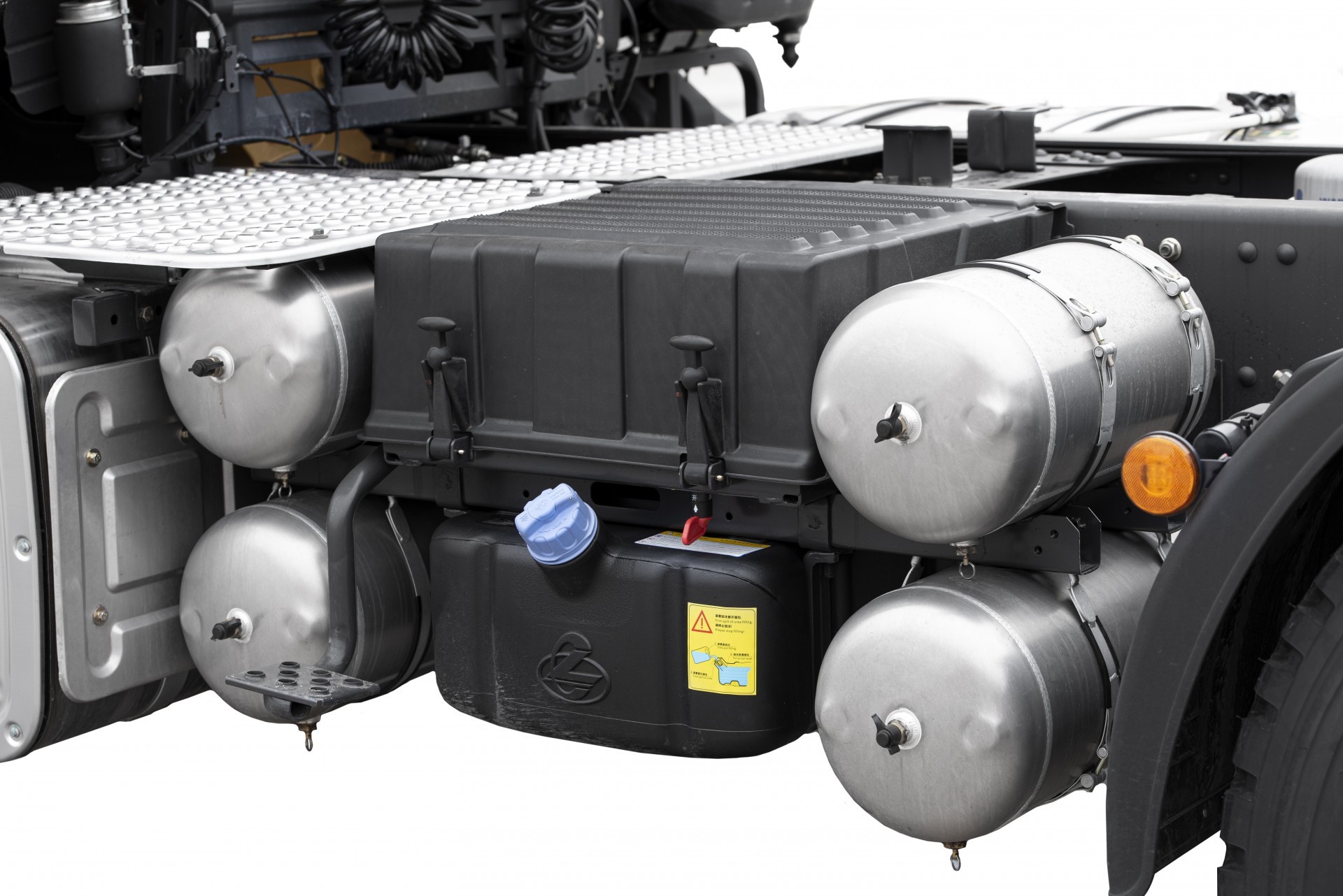 XE ĐẦU KÉO CHENGLONG HK 470HP - Ảnh 8