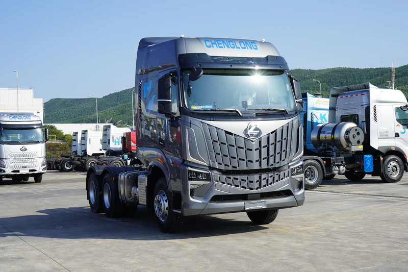 XE ĐẦU KÉO CHENGLONG HK 470HP