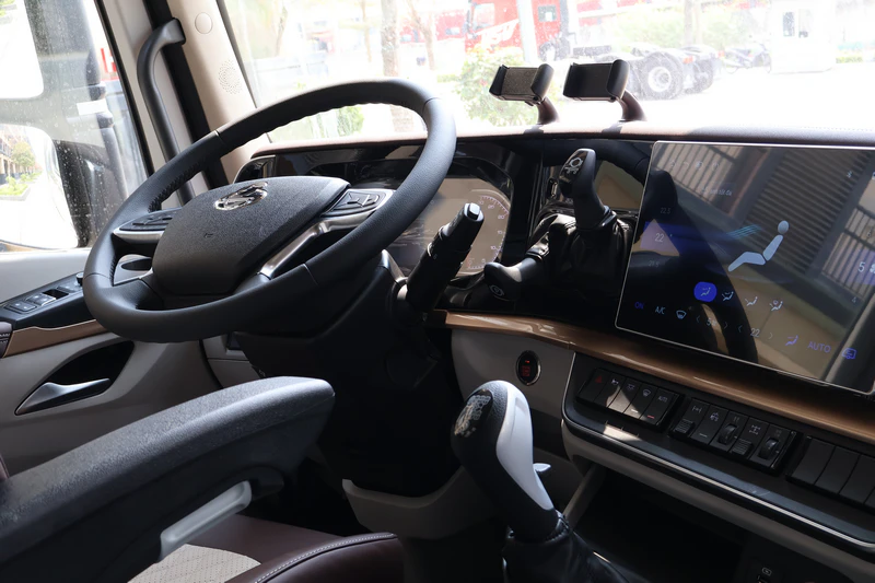 XE ĐẦU KÉO CHENGLONG HK 470HP - Ảnh 12