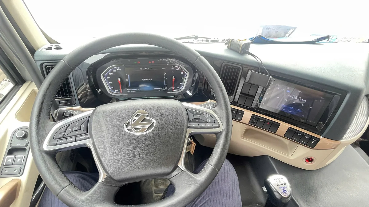 BEN 4 CHÂN 360HP CẦU LẮP