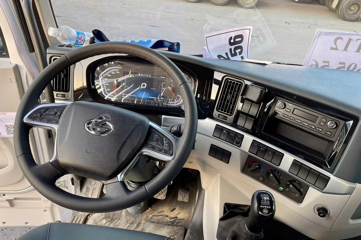DAU KEO 270HP CHENGLONG HAI AU