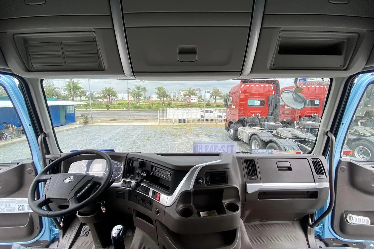DAU KEO 420HP CHENGLONG HAI AU