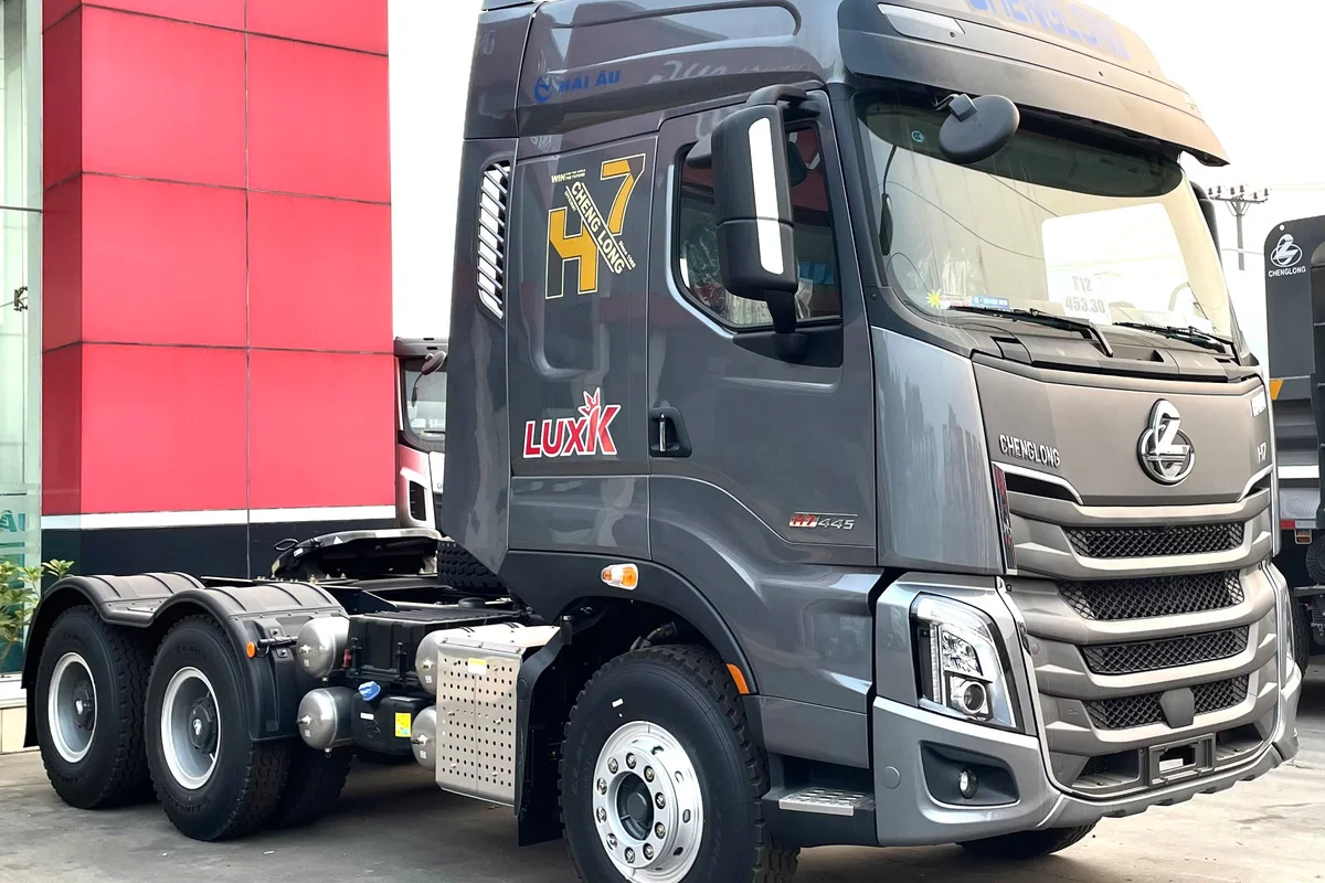 DAU KEO 445HP LUXK CHENGLONG HAIAU