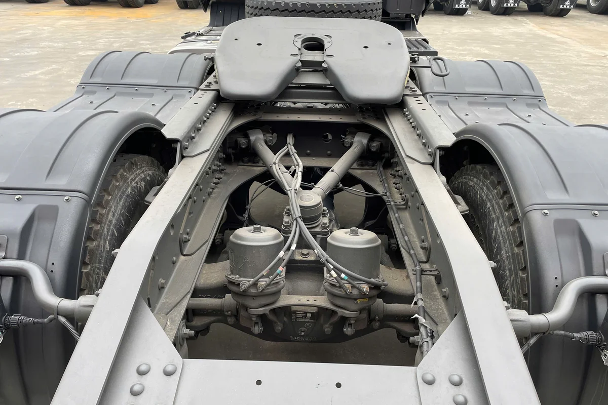 DAU KEO 445HP LUXK CHENGLONG HAIAU