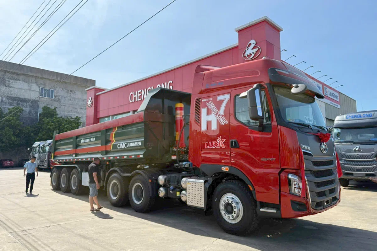 DAU KEO 445HP LUXK CHENGLONG HAIAU