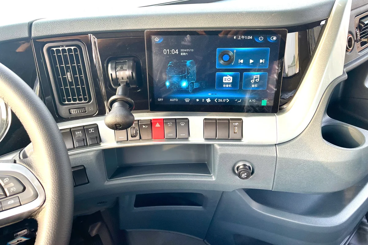 DAU KEO 445HP LUXS CHENGLONG HAIAU