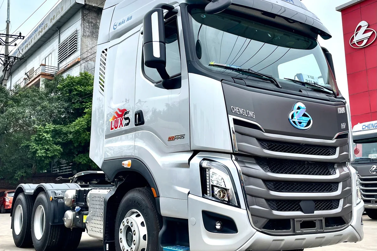 DAU KEO 445HP LUXS CHENGLONG HAIAU