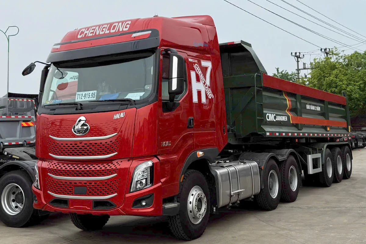 DAU KEO 450HP LUXK CHENGLONG HAIAU