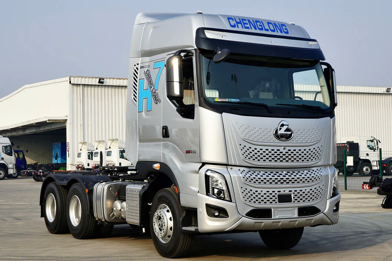 ĐẦU KÉO CHENGLONG 450HP CẦU LÁP H7 Pro