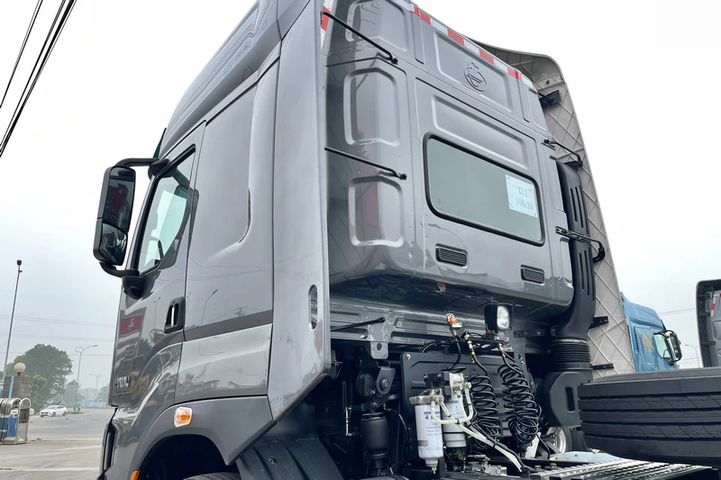 XE ĐẦU KÉO CHENGLONG H7 MEGAX 470HP - Ảnh 11