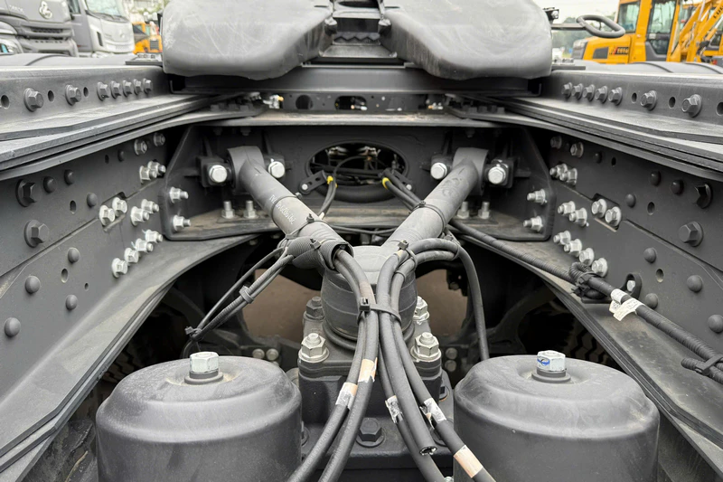 ĐẦU KÉO CHENGLONG MEGAK 470HP - CẦU DẦU - Ảnh 6