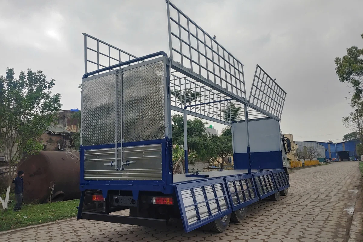 XE TAI THUNG NẶNG 8X4 290HP THÙNG TRU RUT 290HP CHENGLONG