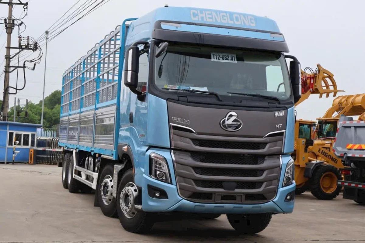 TẢI THÙNG 4 CHÂN 400HP MUI PHỦ