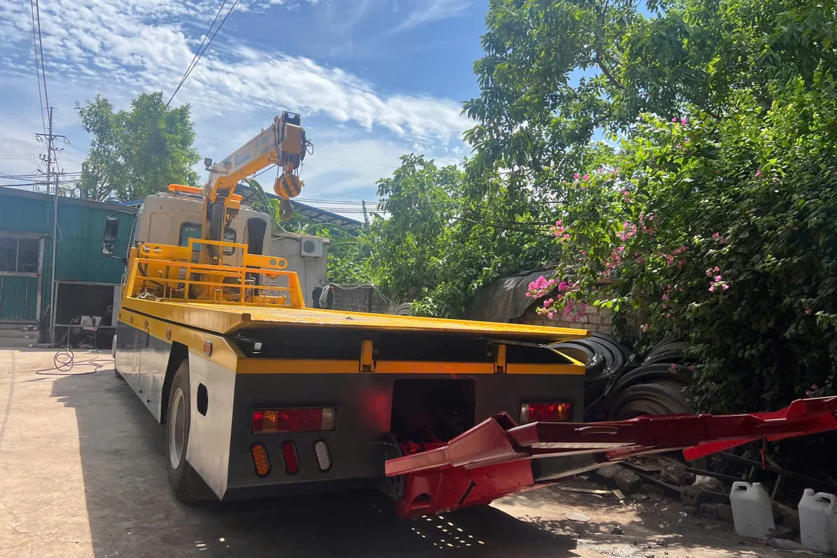 CỨU HỘ 3 CHỨC NĂNG CẨU XCMG THẲNG
