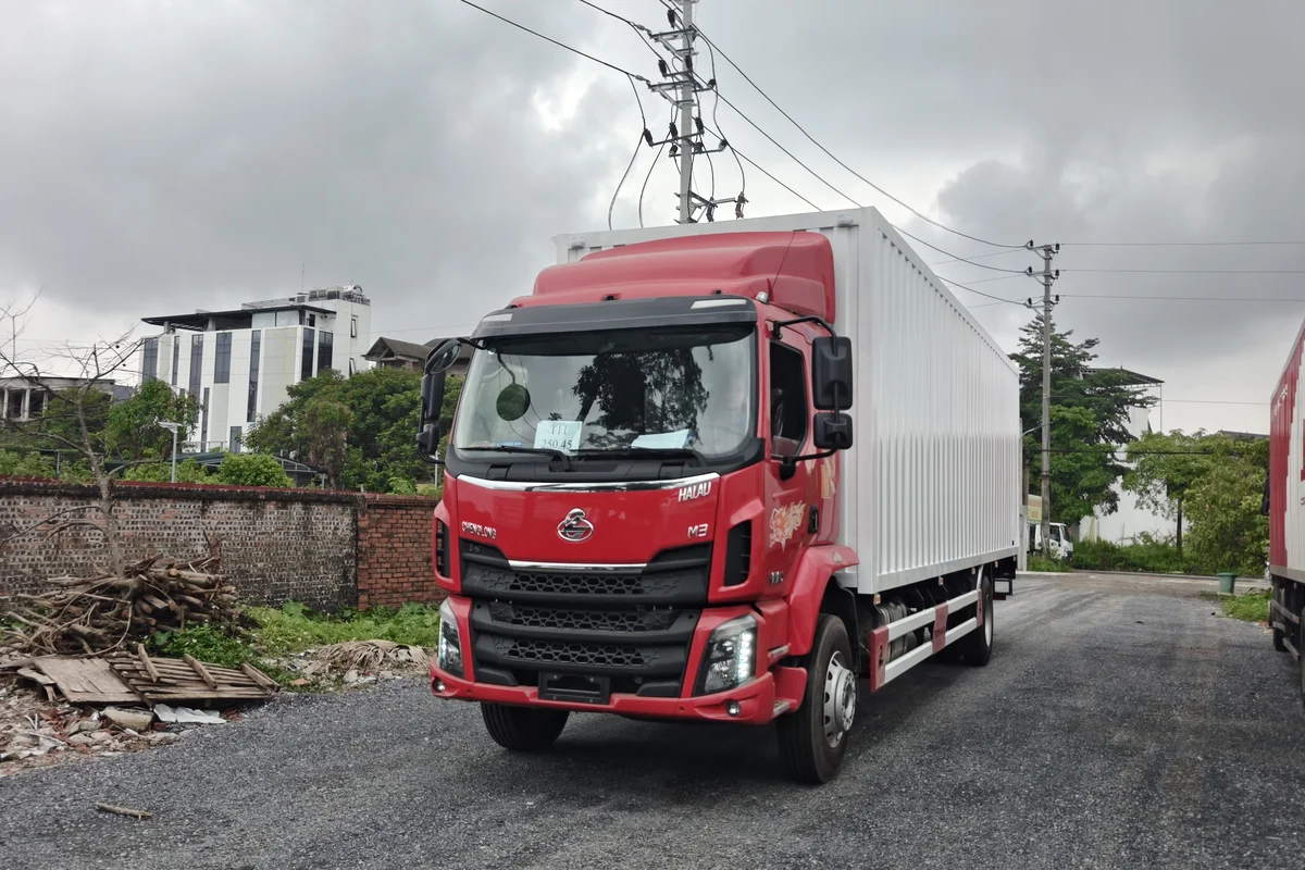 THÙNG KÍN 170HP 3 CỬA