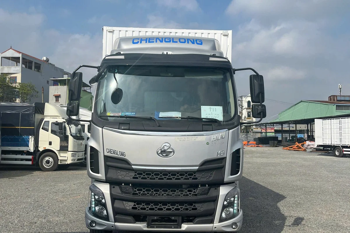 THÙNG KÍN 220HP M3