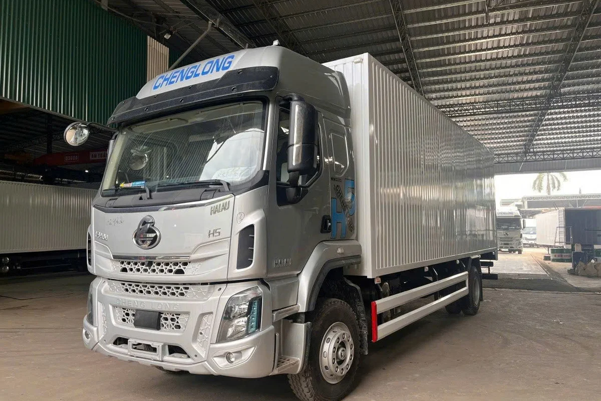 THÙNG KIN 245HP 6 MÁY 8M3